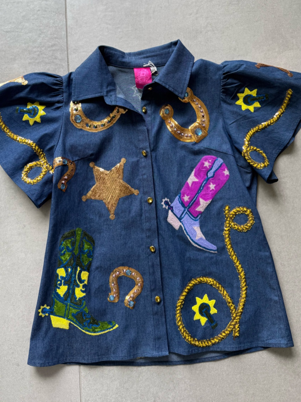 QUEEN OF SPARKLES DENIM COWGIRL COLLARED TOP